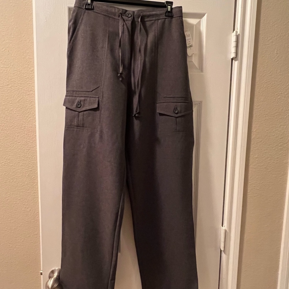 Women Fashion Pant with drawstring size 8